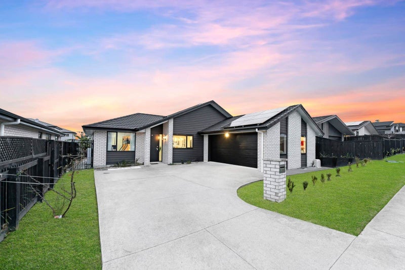6D Crows Road, Swanson, Auckland - Carousel 2