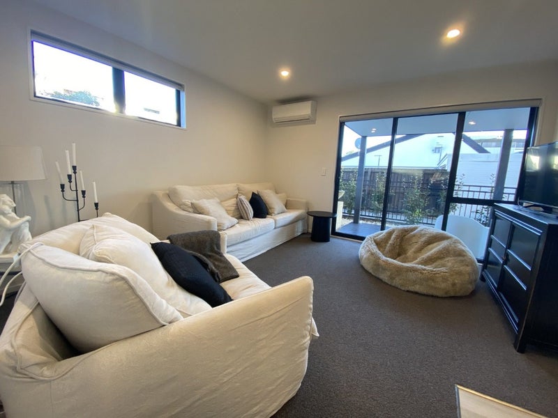 3/142 Leinster Road, Merivale, Christchurch - Carousel 2