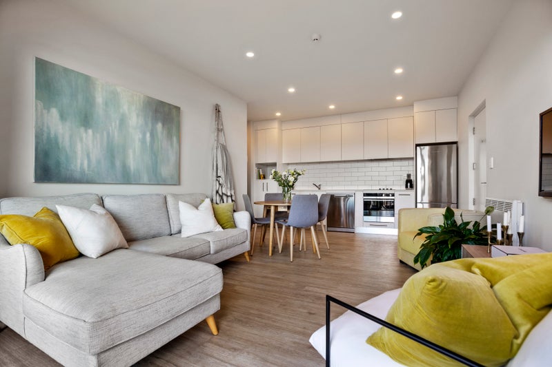 204/10 Awataha Drive, Northcote, Auckland - Carousel 1