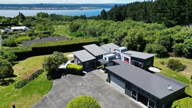 10 Cameron Drive, Taupo - Carousel 1