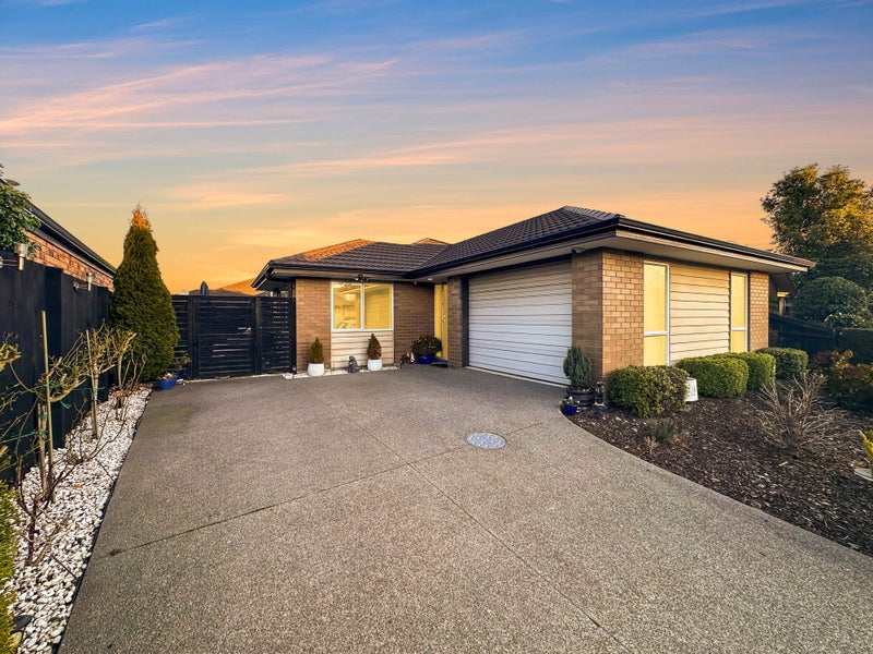 15 Gallaghan Close, Wigram, Christchurch - Carousel 1