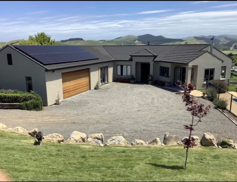 83 Hill Road, Bay View, Napier - Carousel 1