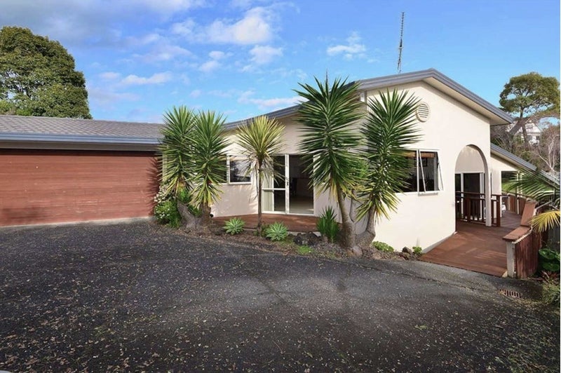31 Rifleman Rise, Unsworth Heights, Auckland - Carousel 1