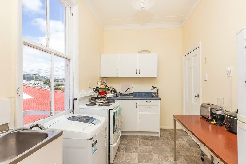 98 Constable Street, Newtown, Wellington - Carousel 2