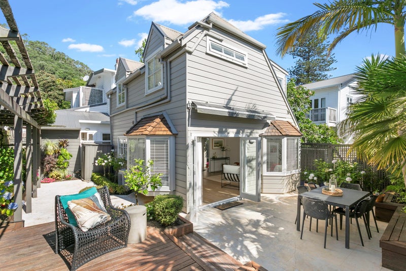 323I Mount Eden Road, Mount Eden, Auckland - Carousel 2