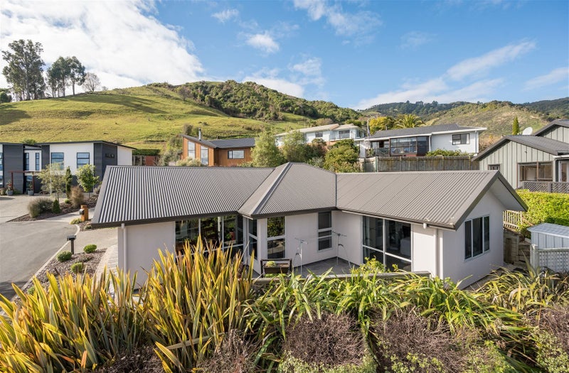6 Glenbrae Street, Atawhai, Nelson - Carousel 2