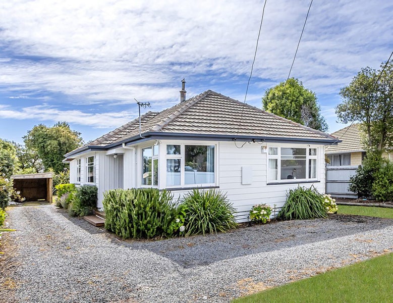 215 Breezes Road, Aranui, Christchurch - Carousel 12