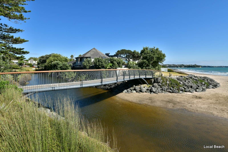 2/280 Beach Road, Campbells Bay, Auckland - Carousel 23