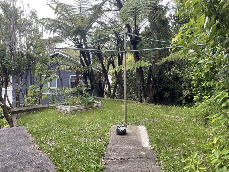20A Bloomsbury Grove, Newlands, Wellington - Carousel 17