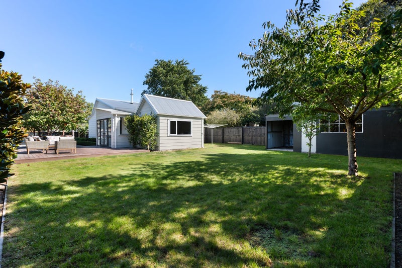 22 Lagan Street, Belfast, Christchurch - Carousel 20