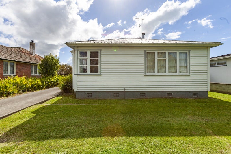 1 Sidey Place, Marewa, Napier - Carousel 2