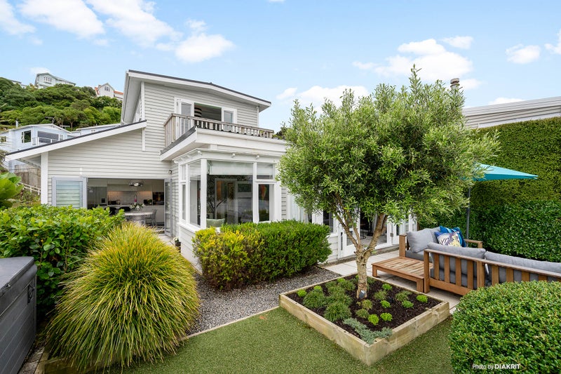 35 Belvedere Road, Hataitai, Wellington - Carousel 1