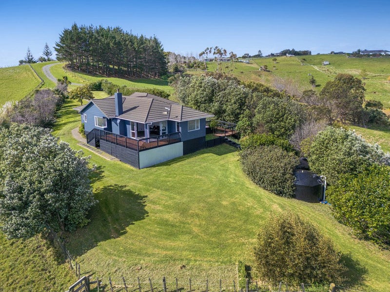 219 Oyster Point Road, Warkworth - Carousel 2