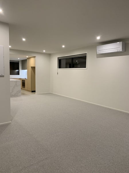 17A Cuba Street, Petone, Lower Hutt - Carousel 1