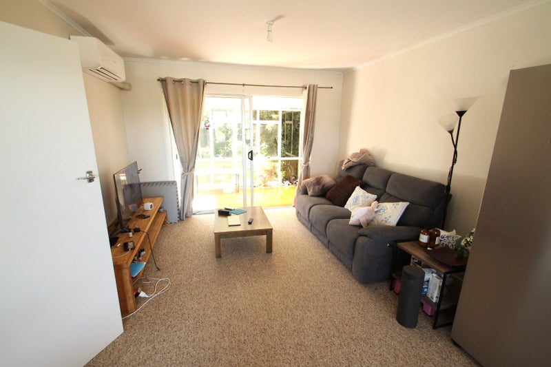 2/44 Thatcher Street, Mission Bay, Auckland - Carousel 2