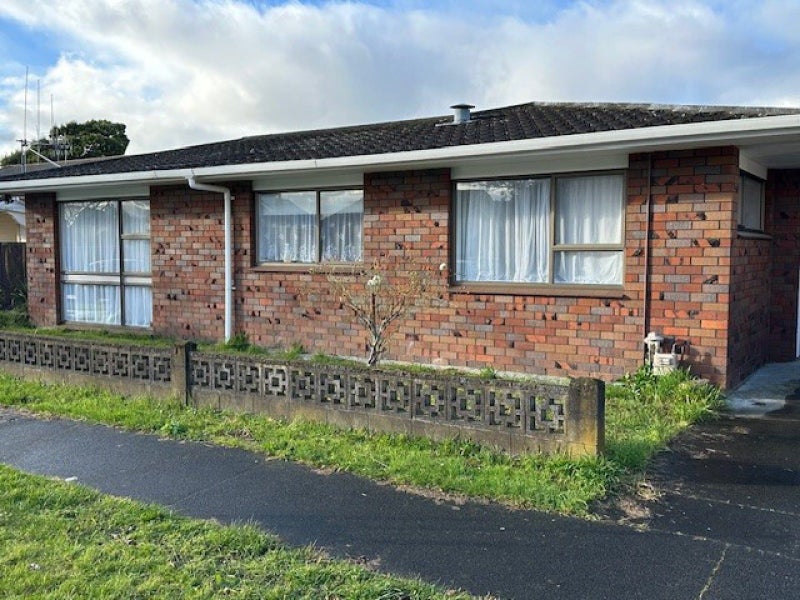 35A Hereford Street, West End, Palmerston North - Carousel 8
