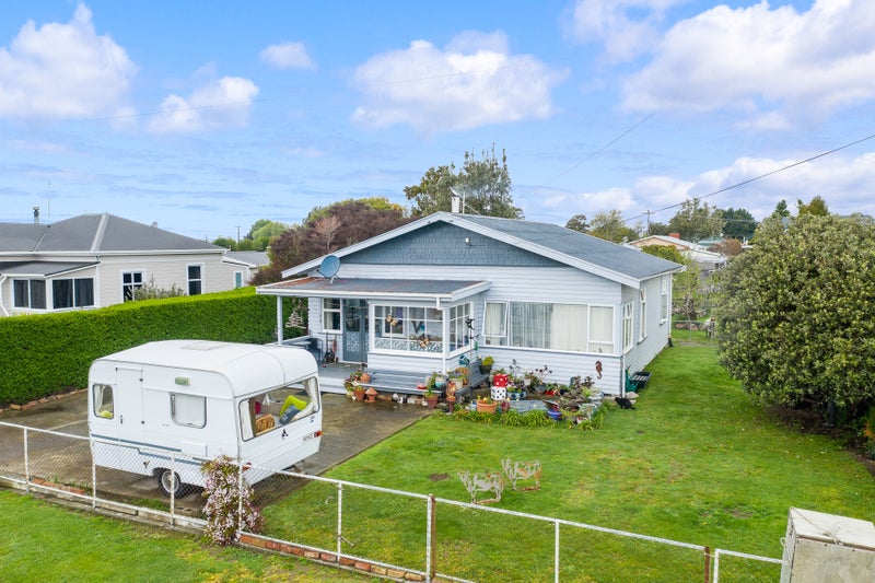 9 Robinson Street, Grovetown, Blenheim - Carousel 21