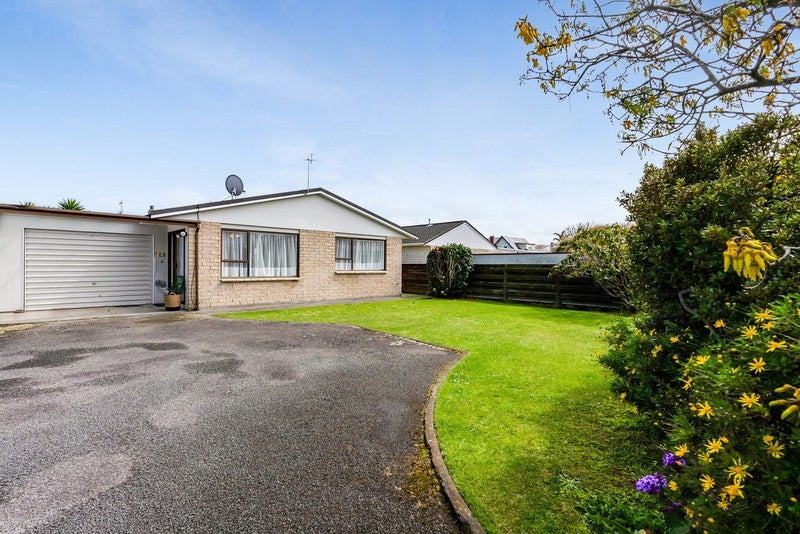 29A Victoria Street, Hawera - Carousel 1