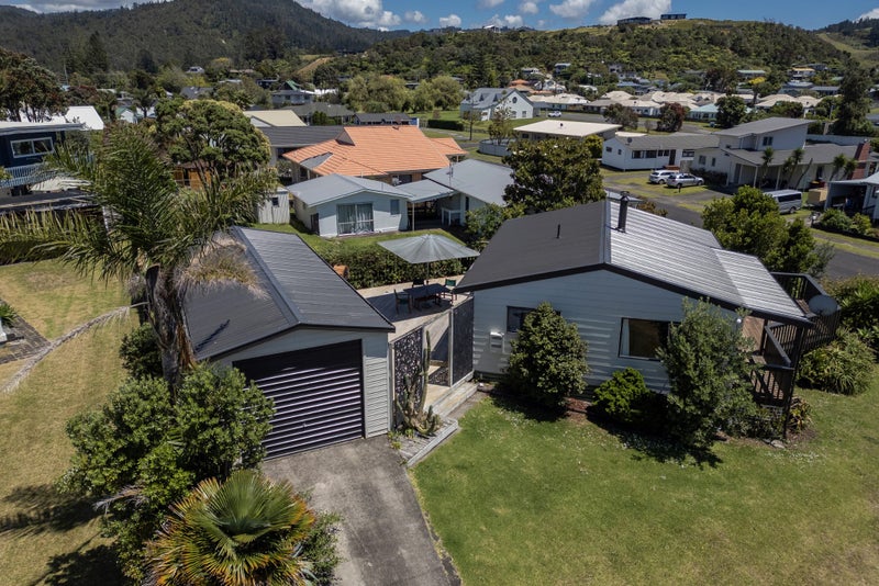 1 Norfolk Place, Tairua, Tairua - Carousel 2