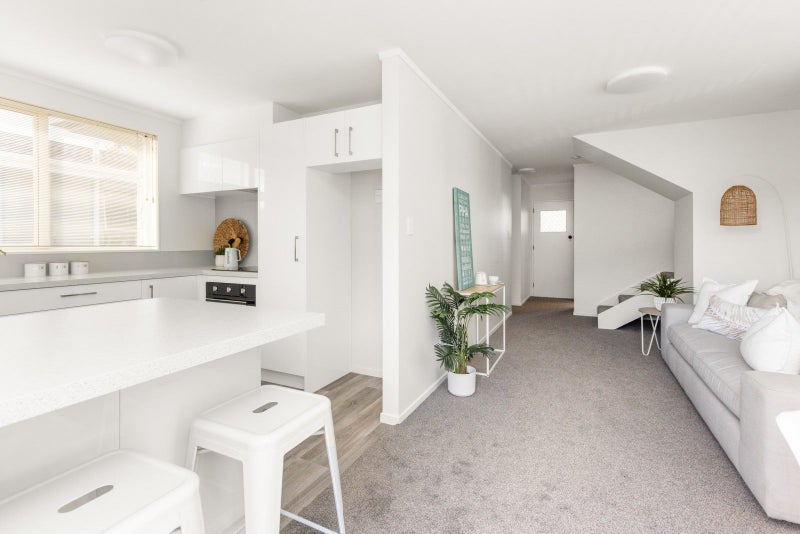 21B Lannie Place, Greenmeadows, Napier - Carousel 1