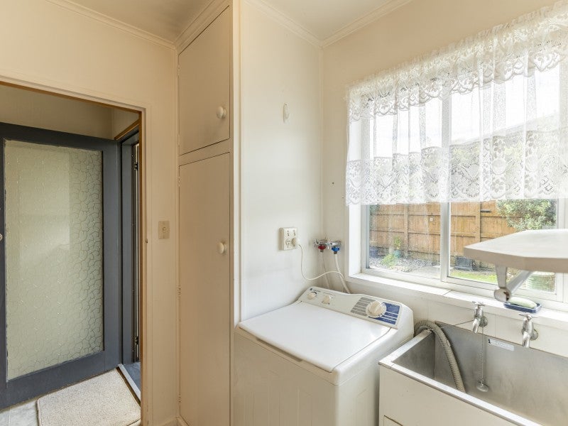 12 Coventry Avenue, Tamatea, Napier - Carousel 19