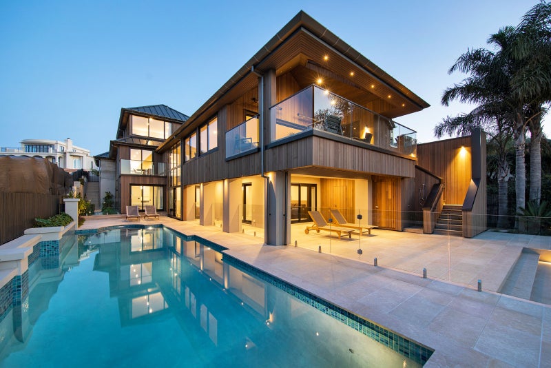 2 Karori Crescent, Orakei, Auckland - Carousel 2