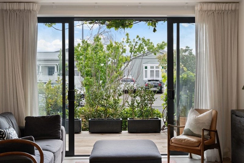 7/19 Powell Street, Avondale, Auckland - Carousel 27