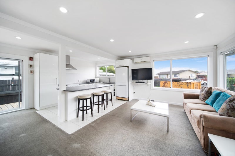 7A TIARI PLACE, Mangere East, Auckland - Carousel 2