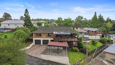 30 Houchens Road, Glenview, Hamilton - Carousel 1