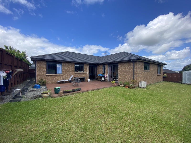 27 Te Ironui Place, Huntington, Hamilton - Carousel 16