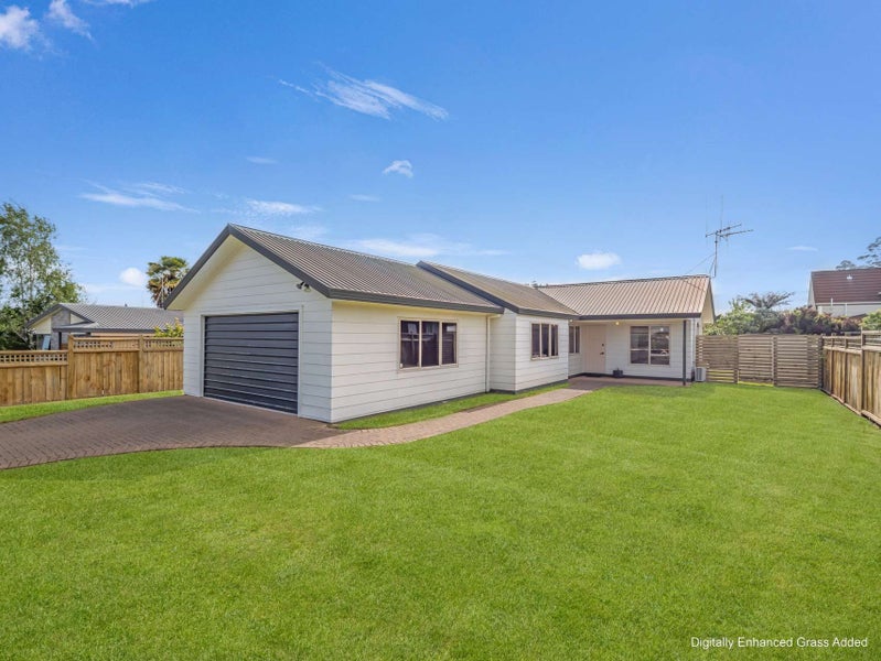 88 Dixon Road, Glenview, Hamilton - Carousel 1