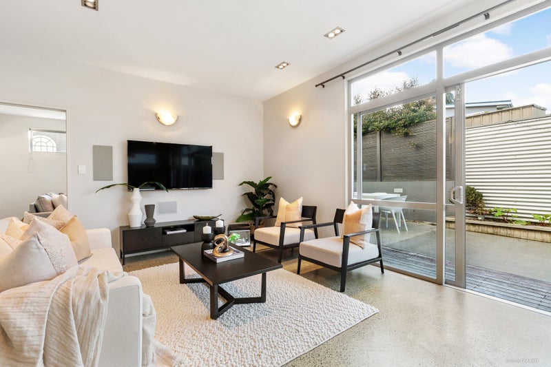 3A Tyne Road, Forrest Hill, Auckland - Carousel 2