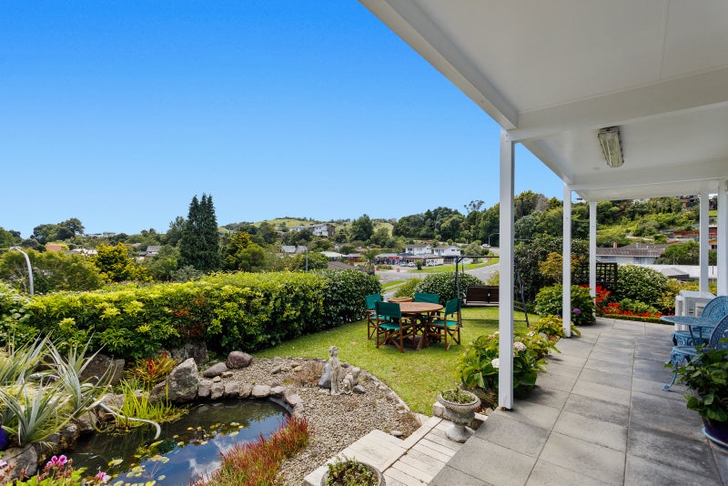 2 White Horse Drive, Whakatane, Whakatane - Carousel 1