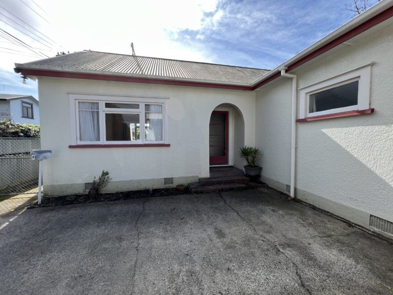 27 Jickell Street, Hokowhitu, Palmerston North - Carousel 1