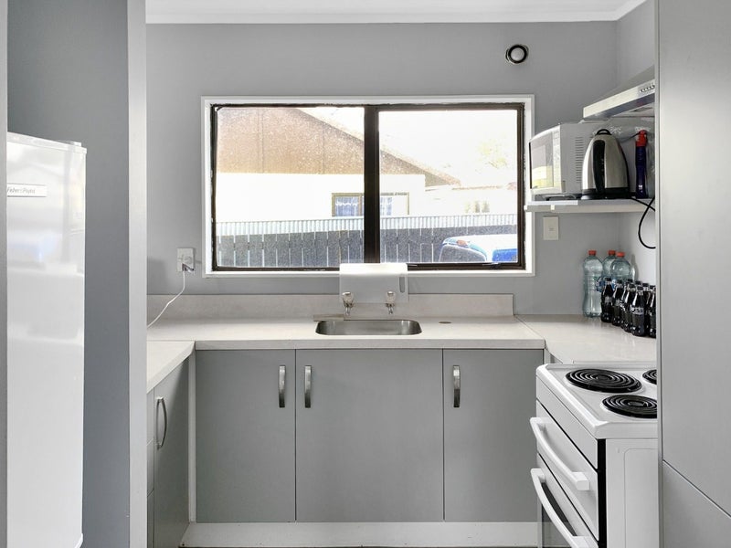 54A Benmore Avenue, Cloverlea, Palmerston North - Carousel 2