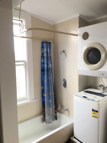 7 Mcintyre Avenue, Mount Victoria, Wellington - Carousel 12