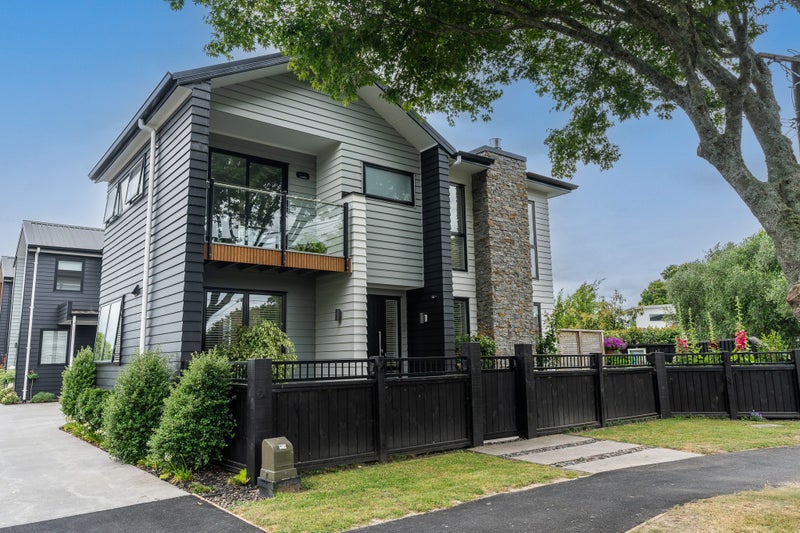 1/60 Queenwood Avenue, Queenwood, Hamilton - Carousel 1