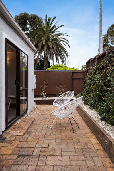 70 Tautari Street, Orakei, Auckland - Carousel 18