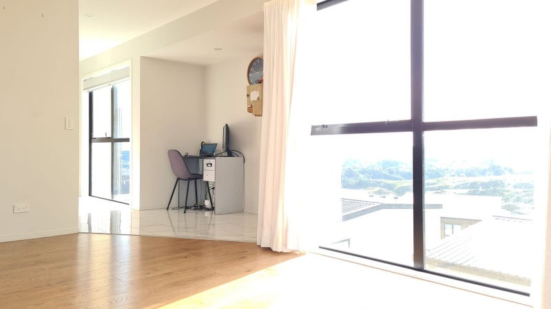 67 Cedarwood Street, Woodridge, Wellington - Carousel 1