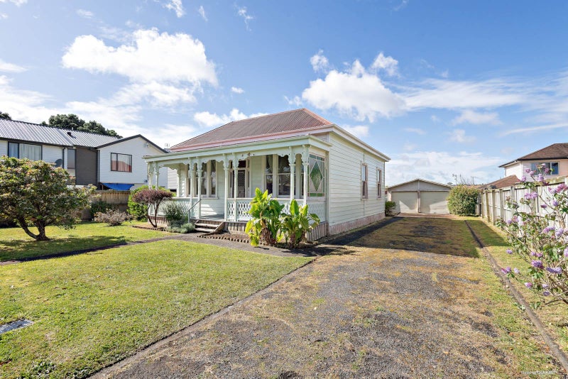 3150 Great North Road, New Lynn, Auckland - Carousel 2