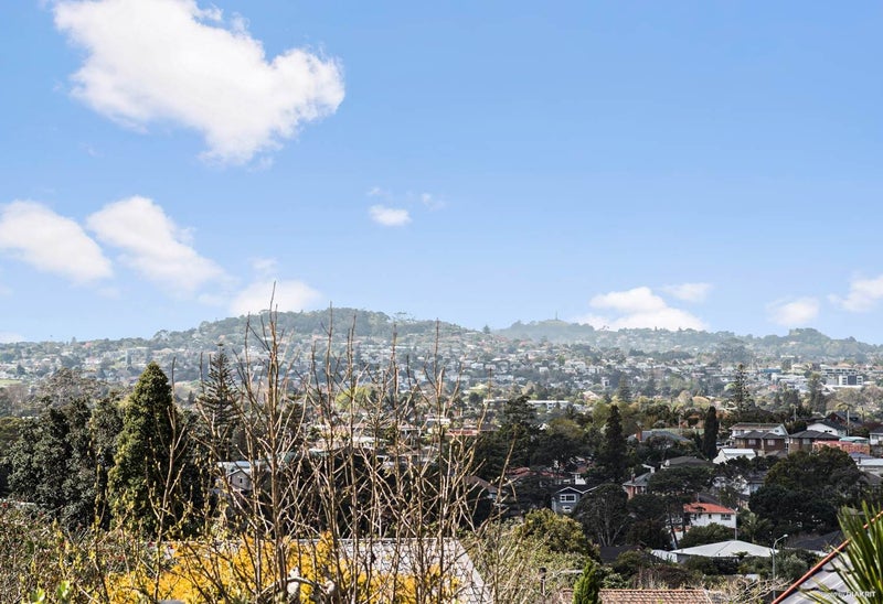 4337B Great North Road, Glendene, Auckland - Carousel 6