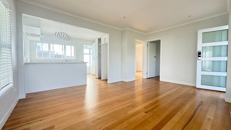 1/300 Lake Road, Hauraki, Auckland - Carousel 2