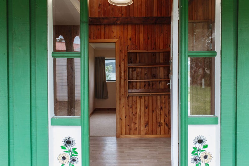 147 Park Avenue, Waitārere Beach, Levin - Carousel 2