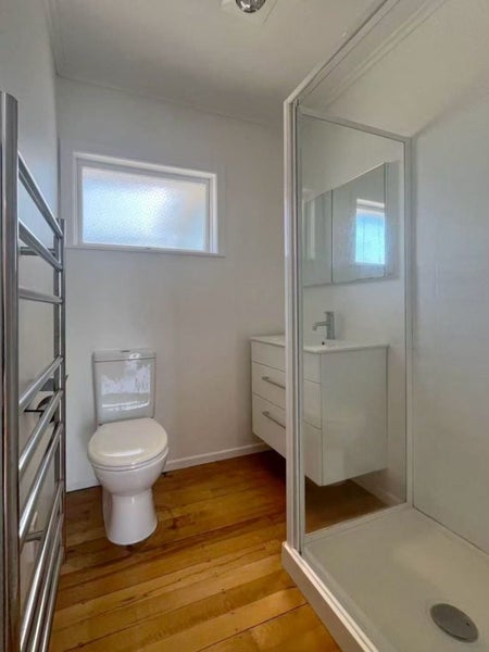 4/13A Evelyn Place, Hillcrest, Auckland - Carousel 22