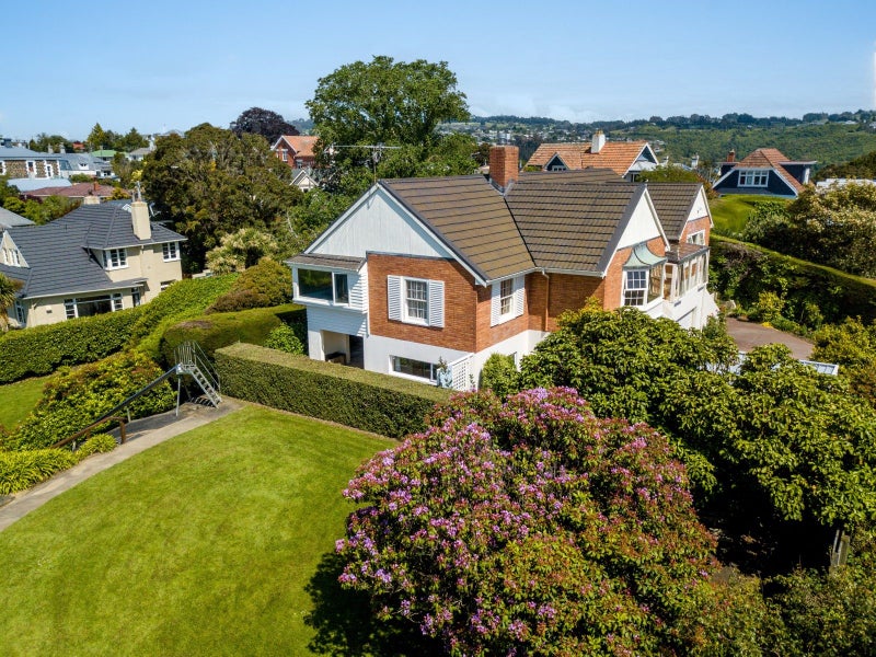 3 Falcon Street, Roslyn, Dunedin - Carousel 2
