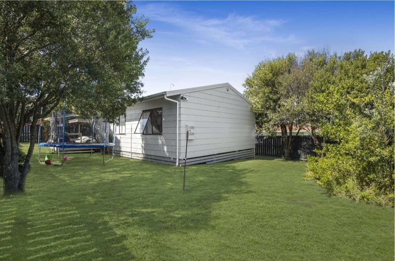 1/38 Maplesden Drive, Clendon Park, Auckland - Carousel 2