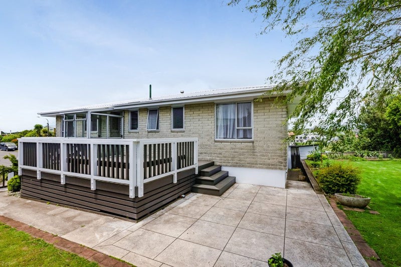 18 Harriet Place, Spotswood, New Plymouth - Carousel 32