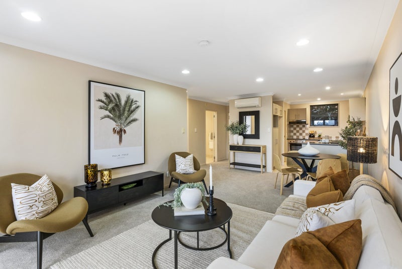 13/5 Monte Cassino Place, Birkdale, Auckland - Carousel 2