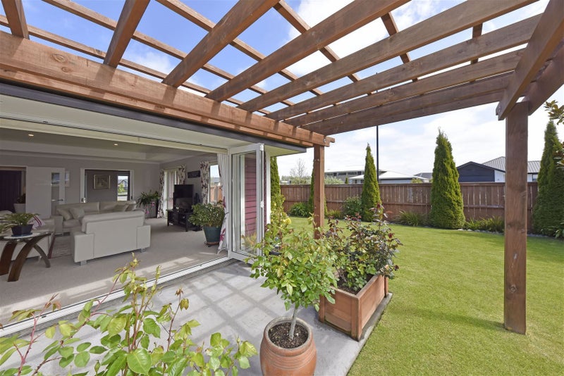 10 Te Whenu Crescent, Marshland, Christchurch - Carousel 21
