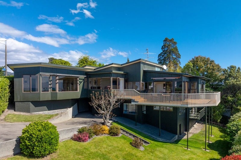 42 Britannia Heights, Stepneyville, Nelson - Carousel 42